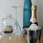 Ninas - Exklusiv Fuer Frauen 4*
