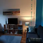 Ninas - Exklusiv Fuer Frauen Couette-café