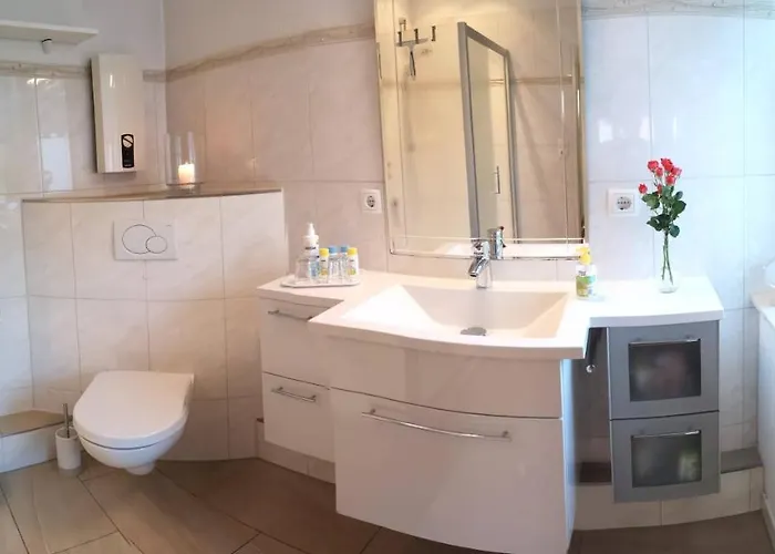 Ninas - Exklusiv Fuer Frauen Brême