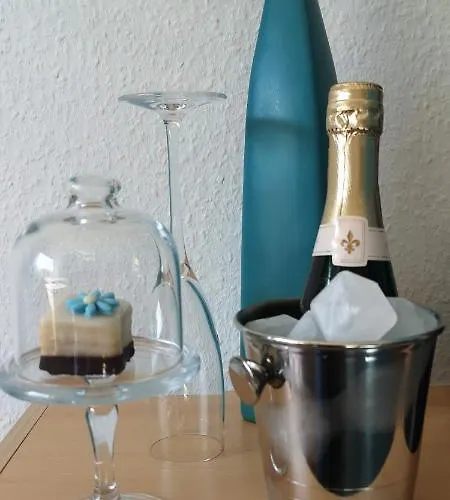 Ninas - Exklusiv Fuer Frauen 4*