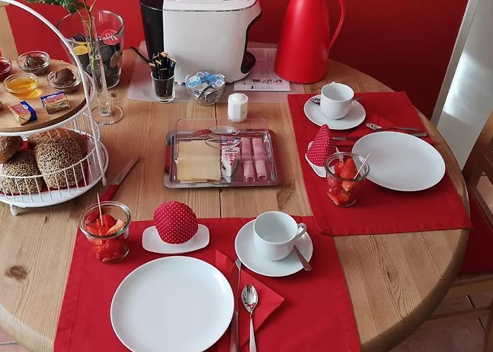 Couette-café Ninas - Exklusiv Fuer Frauen Brême